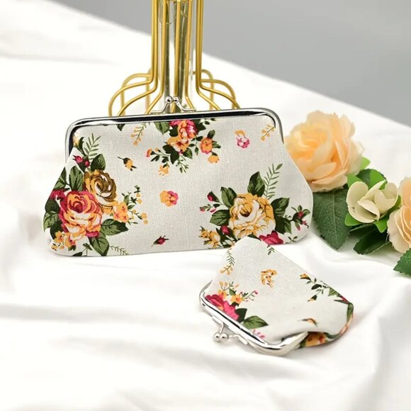 Vintage Floral Rose Coin Purse Set – Elegant 2-Piece Canvas Kiss Lock Clutch Duo - Picture 4 of 6